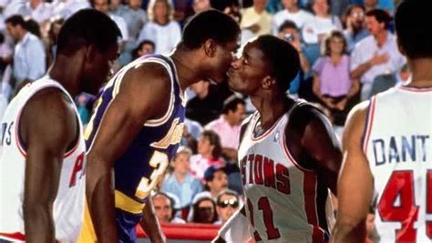 The Magic and Isiah Kiss: A Symbol of Love and Unity in the NBA